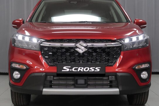 Suzuki S-Cross 1.4 BoosterJet mHEV Elegance SP
