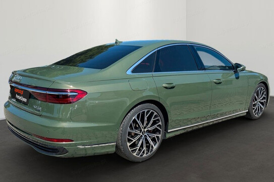 Audi A8 50 TDI quattro