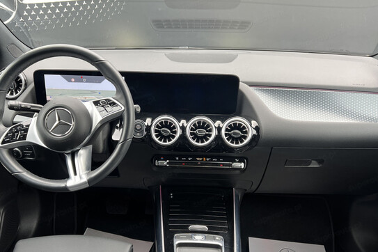 Mercedes B Klasa 200 d Progressive