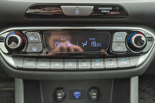 Hyundai i30 1.0 T-GDI Smart DCT