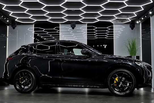 Alfa Romeo Stelvio 2.0 Turbo Veloce Q4 aut