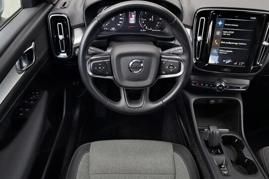 Volvo XC40 D3 Momentum Pro aut