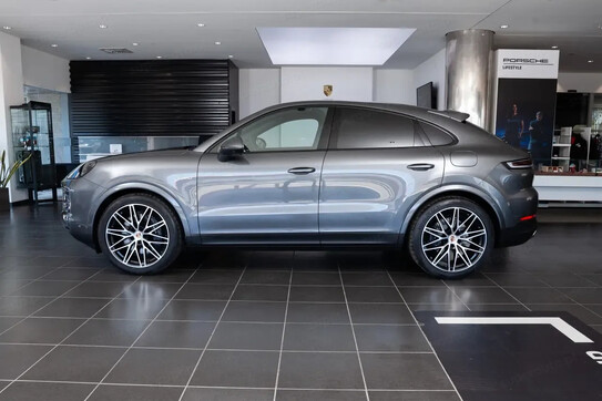 Porsche Cayenne Coupe E-Hybrid