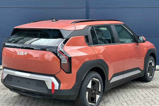 Kia EV3 81.4kWh Air