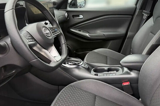 Nissan Juke N-Connecta 1.6 HEV