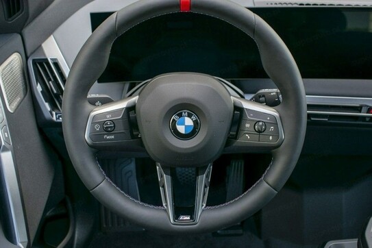 BMW iX M60