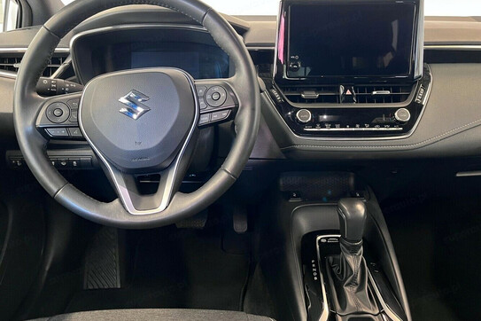 Suzuki Swace 1.8 Hybrid Premium Plus CVT
