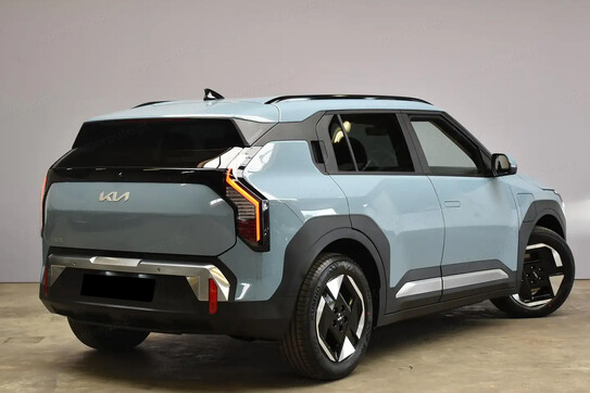 Kia EV3 81.4kWh Earth