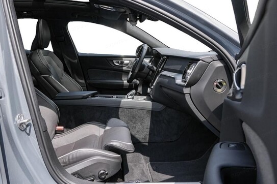 Volvo S60 B5 B AWD Ultimate Dark aut