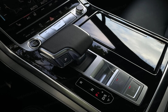 Audi Q7 50 TDI quattro S Line