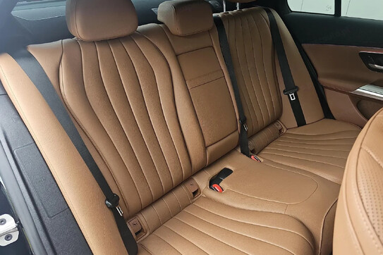 Mercedes E Klasa 300e  4-Matic AMG 9G-Tronic