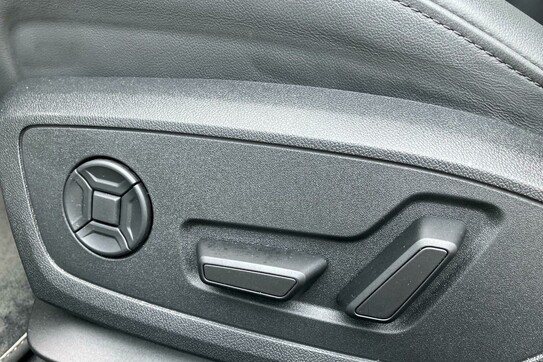 Audi A6 Avant 50 TFSI e quattro S Line