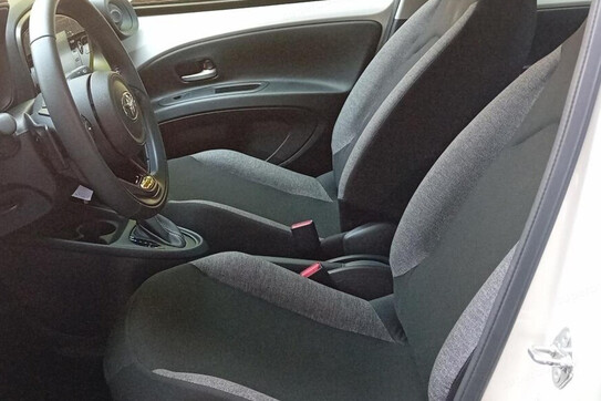 Toyota Aygo X 1.0 VVT-i Comfort CVT