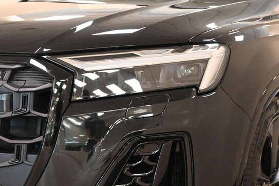 Audi Q7 50 TDI quattro S Line