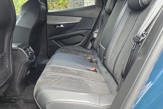 Peugeot 3008 1.2 PureTech Allure S&S EAT8