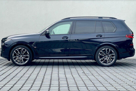 BMW X7 M60i xDrive