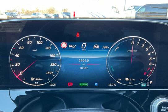Mercedes E Klasa 300 e AMG Line