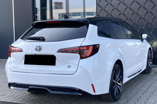 Toyota Corolla GR Sport 2.0 Hybrid Dynamic Force