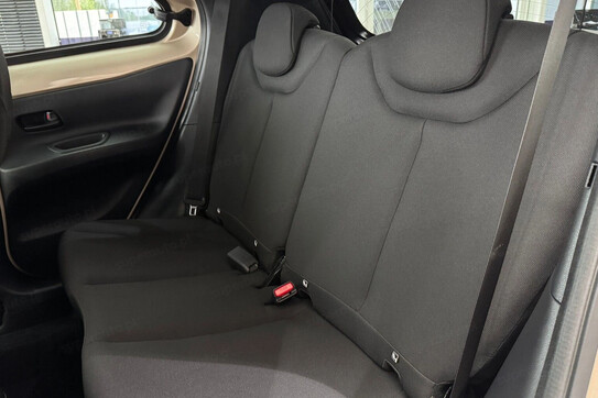Toyota Aygo X 1.0 Style