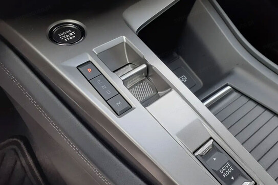 Peugeot 308 Allure EAT8 1.6 Hybrid PHEV