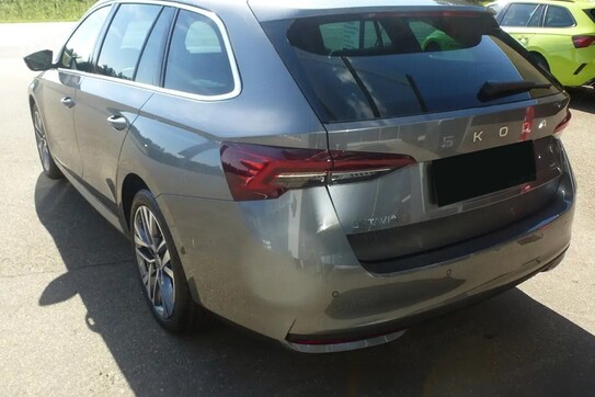 Skoda Octavia Selection Edition 130 1.5 TSI mHEV DSG