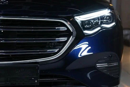Mercedes E Klasa 300 de  4-Matic Exclusive
