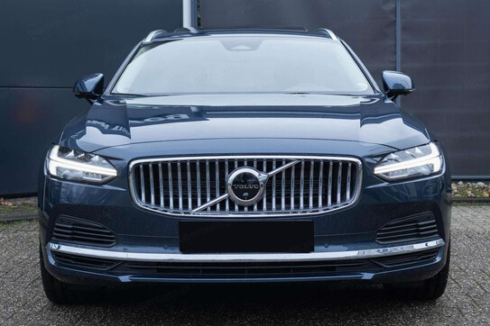 Volvo V90 T6 AWD Plug-In Hybrid Ultra Bright