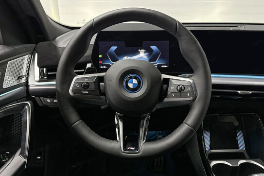 BMW iX2 eDrive20