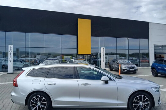 Volvo V60 D3 Momentum Pro