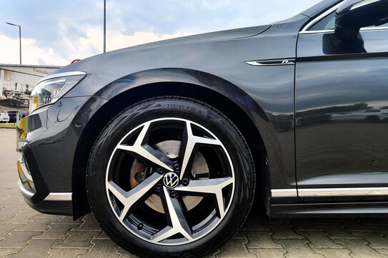 Volkswagen Passat 2.0 TDI 4Mot R-Line DSG