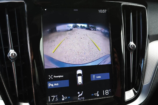 Volvo V60 T8 AWD Plug-In Hybrid R-Design aut