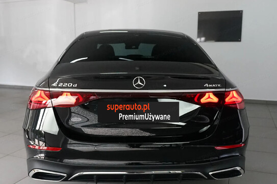 Mercedes E Klasa 220 d 4-Matic AMG
