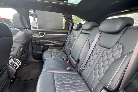 Kia Sorento 1.6 T-GDI HEV Prestige Line 4WD 7os.
