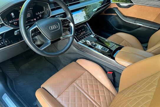 Audi A8 50 TDI quattro