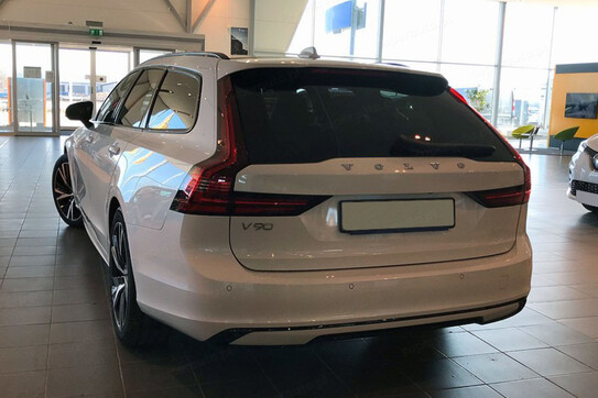 Volvo V90 T6 AWD Plug-In Hybrid Ultra Dark