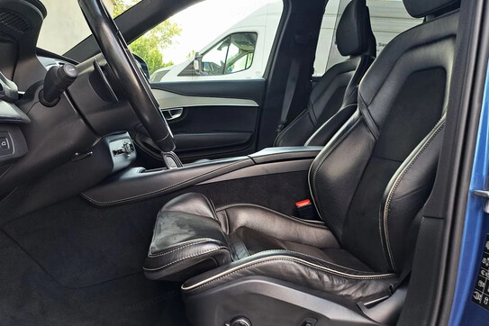 Volvo XC90 B5 D AWD R-Design