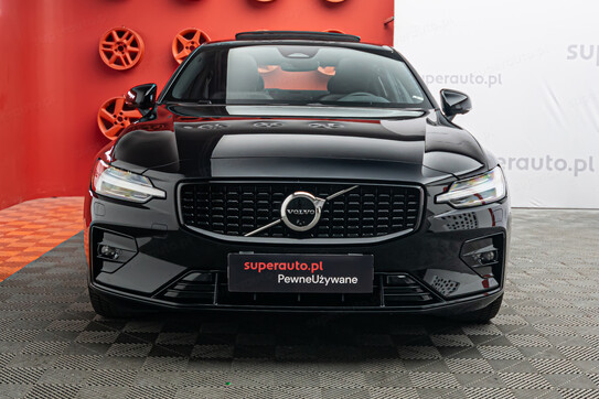 Volvo S60 B5 AWD Ultimate Dark aut