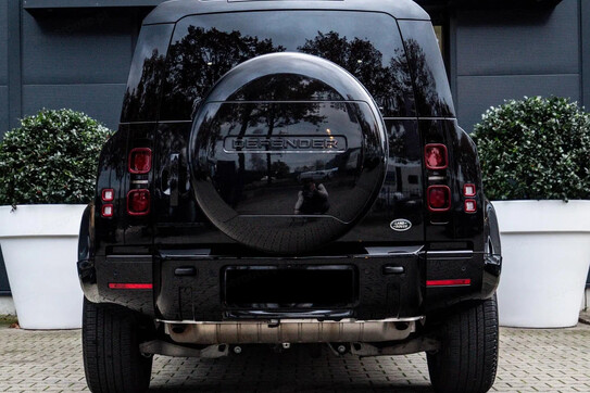 Land Rover Defender 110  D250  X-Dynamic HSE