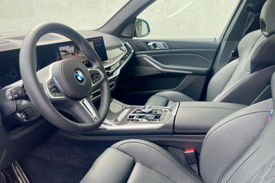 BMW X7 M60i xDrive