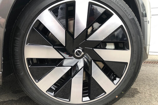 Volvo V90 T6 AWD Plug-In Hybrid Plus Bright