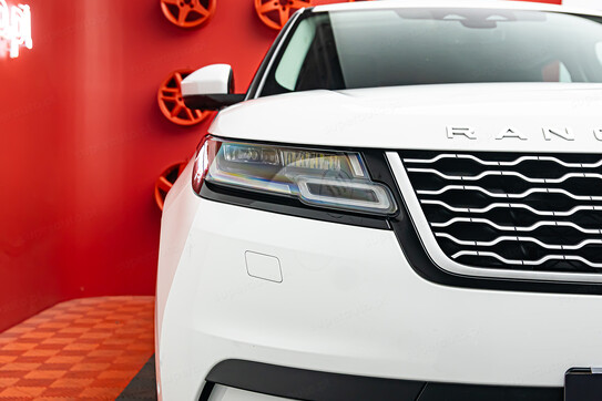 Land Rover Range Rover Velar 2.0 D200 mHEV