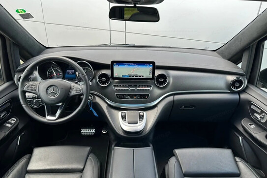 Mercedes V Klasa 300 d 4MATIC Exclusive (długi)