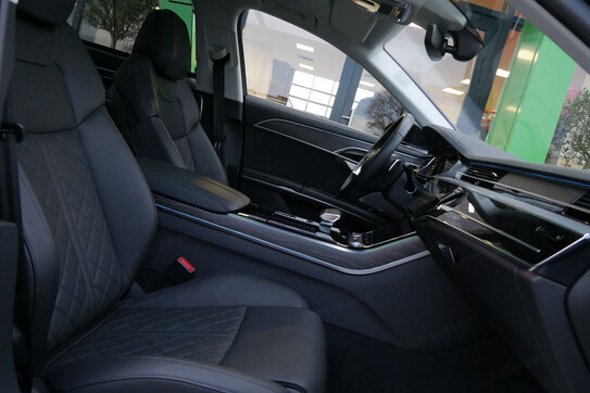 Audi A8 L 60 TFSI e quattro