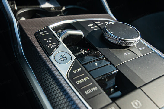 BMW Seria 3 Touring 330i xDrive M Sport