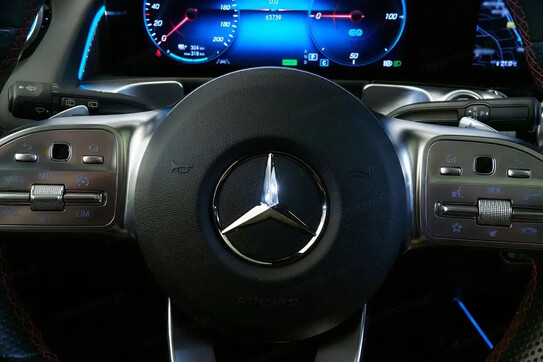 Mercedes EQB 300 4MATIC AMG