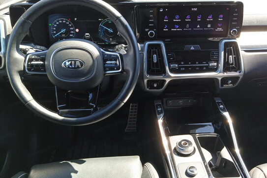 Kia Sorento 1.6 T-GDI HEV Prestige Line 4WD 7os.