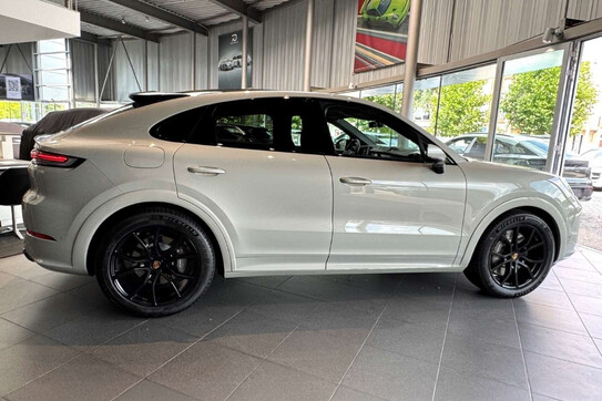Porsche Cayenne Coupe E-Hybrid
