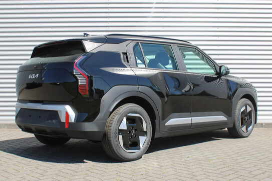 Kia EV3 81.4kWh Air