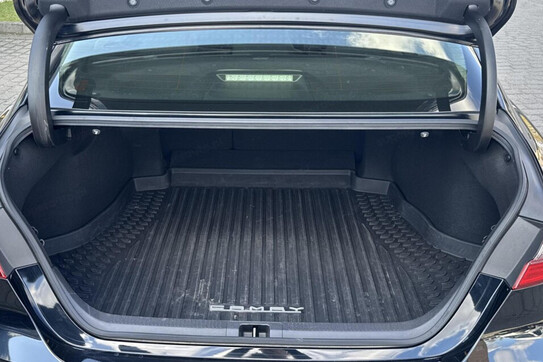 Toyota Camry 2.5 Hybrid Comfort CVT