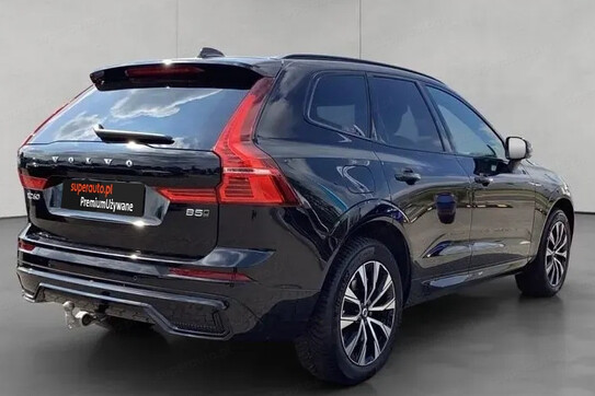 Volvo XC60 B5 B AWD Plus Dark